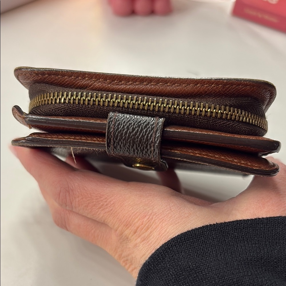 Louis Vuitton Monogram Wallet - Picture 8 of 9
